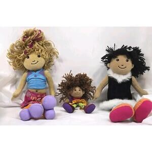 Vtg 2001 Manhattan Toy Groovy Girls Dolls Kendra Danika & Dolly With Clothes